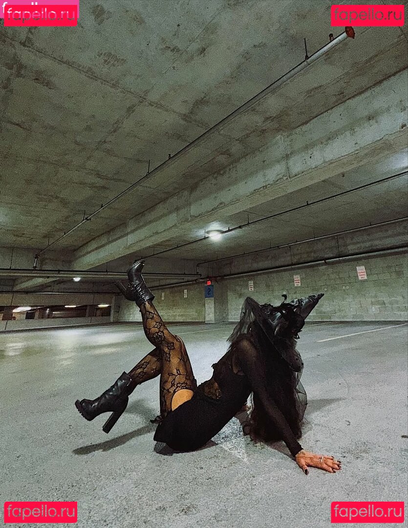 Melanie Cruz / Melaniepcruzz / itsyagirlmel / melaniepcruzzzz Onlyfans Photo Gallery 