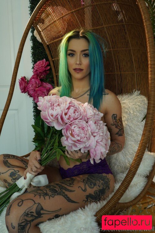 Nixonell / Tegan Nox / nixonnewell Nude Onlyfans Photo 43