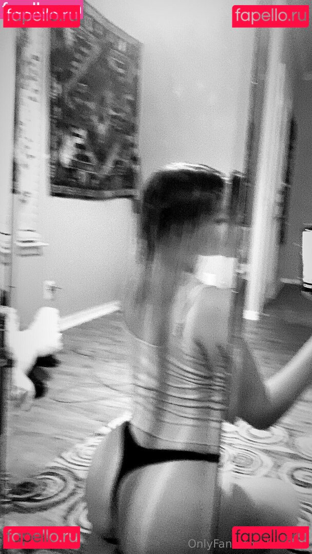 erinn.af Onlyfans Photo Gallery 