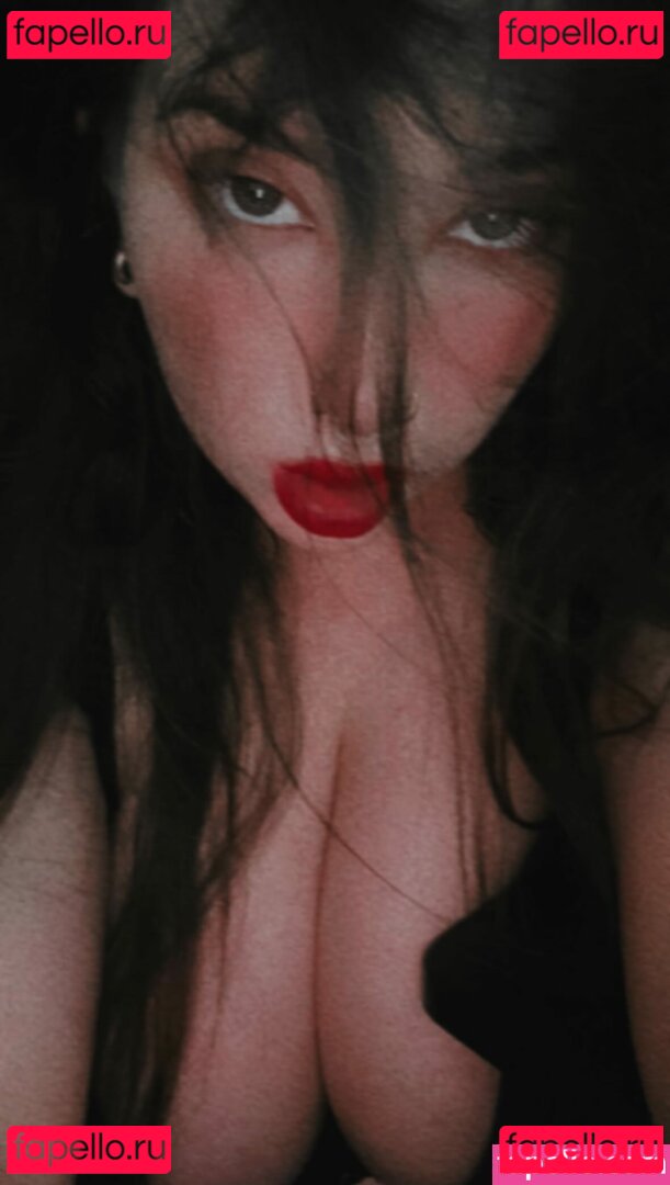 Animetitties619 / thicky619 Onlyfans Photo Gallery 