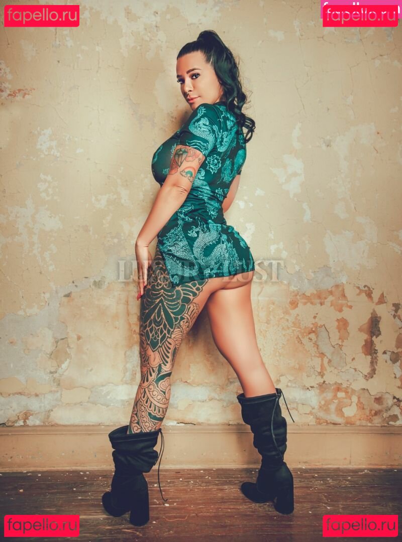 evaglitz / evainked Onlyfans Photo Gallery 