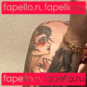 Emily Boring / embodoe Onlyfans Photo Gallery 