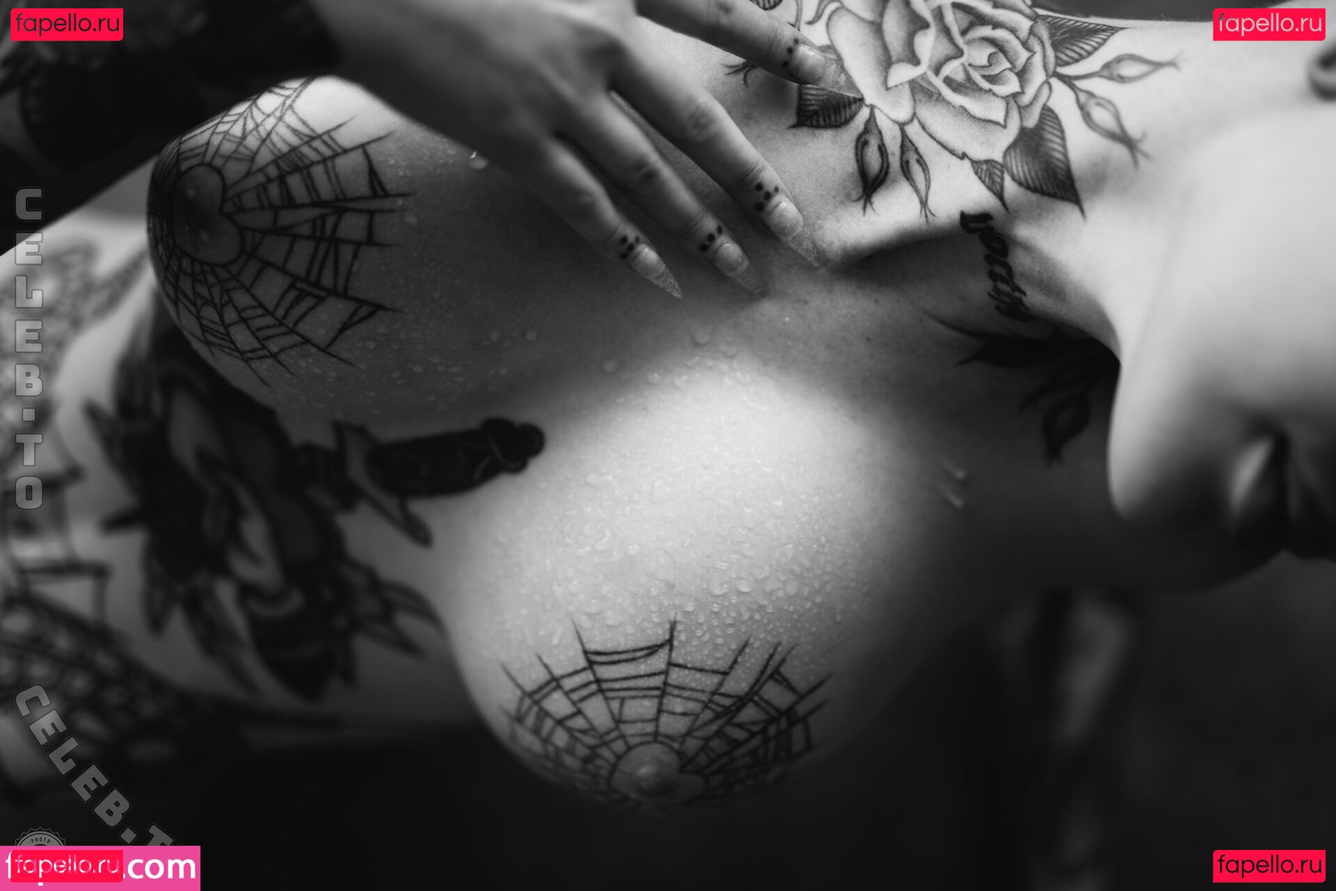 Emily Boring / embodoe Onlyfans Photo Gallery 