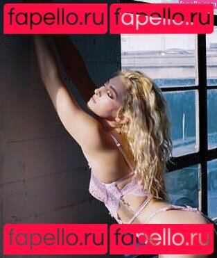 Discussion Thread / Willow Shields / WillowShields Onlyfans Photo Gallery 