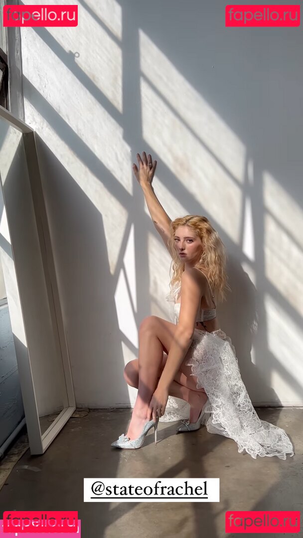 Discussion Thread / Willow Shields / WillowShields Onlyfans Photo Gallery 