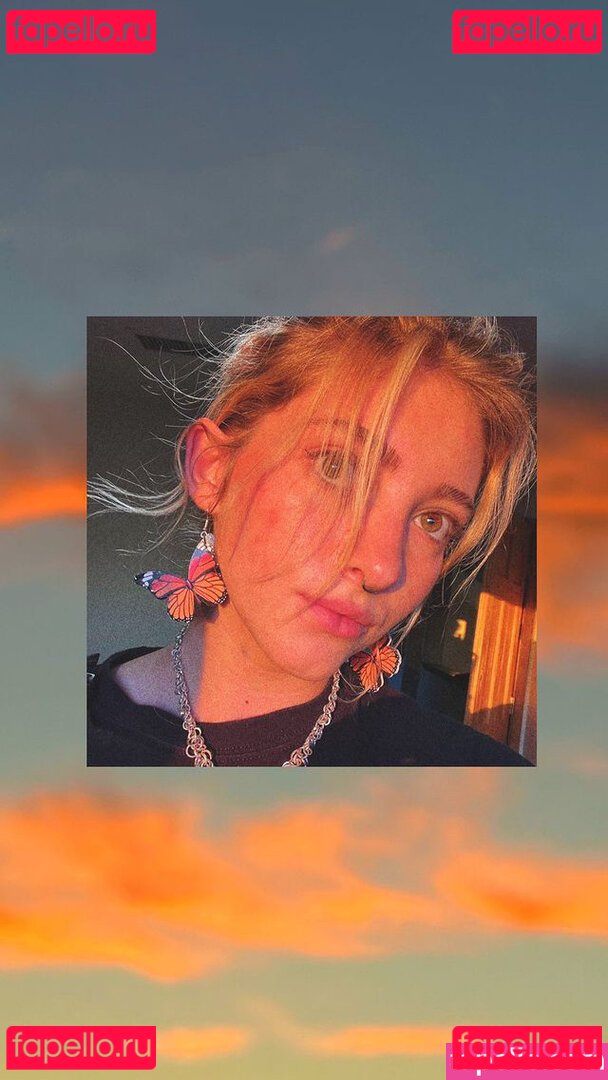 Discussion Thread / Willow Shields / WillowShields Onlyfans Photo Gallery 