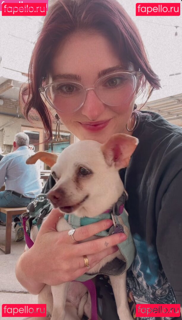 Discussion Thread / Willow Shields / WillowShields Onlyfans Photo Gallery 