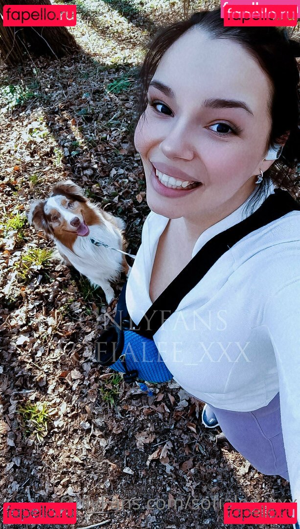 Sofia Lee / SofiaLee_XXX / https: / sofia.lee_official Onlyfans Photo Gallery 