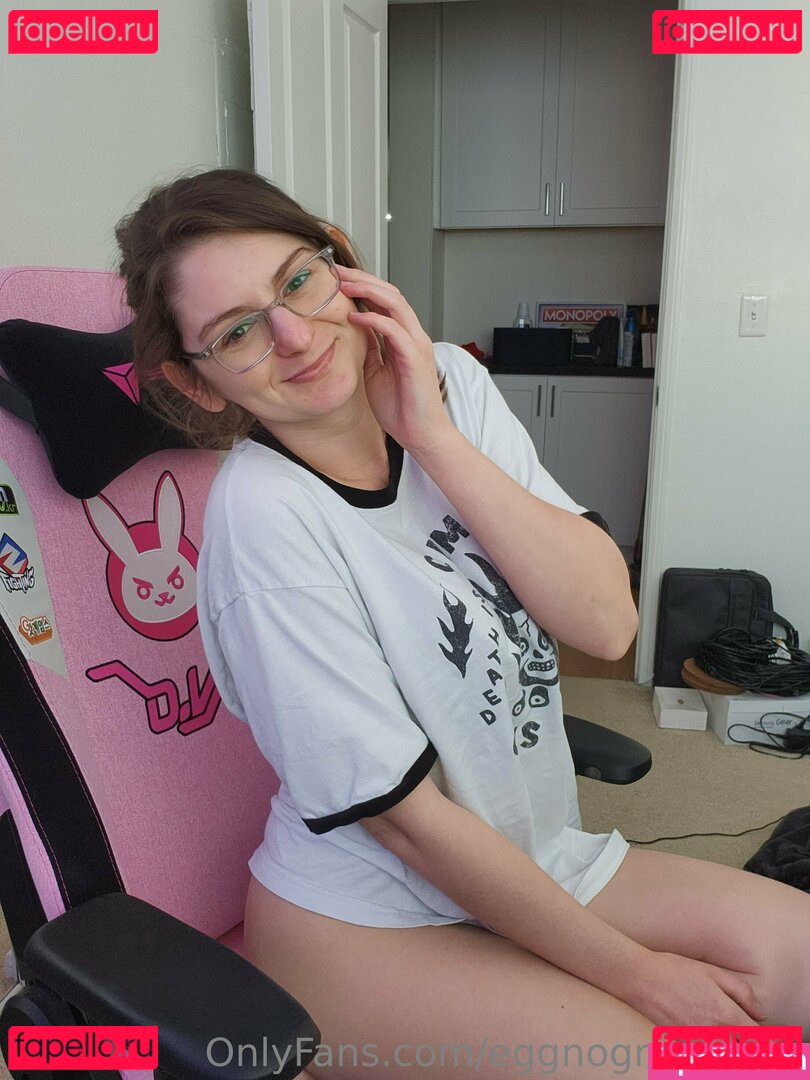 EggnogMadeMe / IndependentCustomer4 / Molly Smith / https: Onlyfans Photo Gallery 