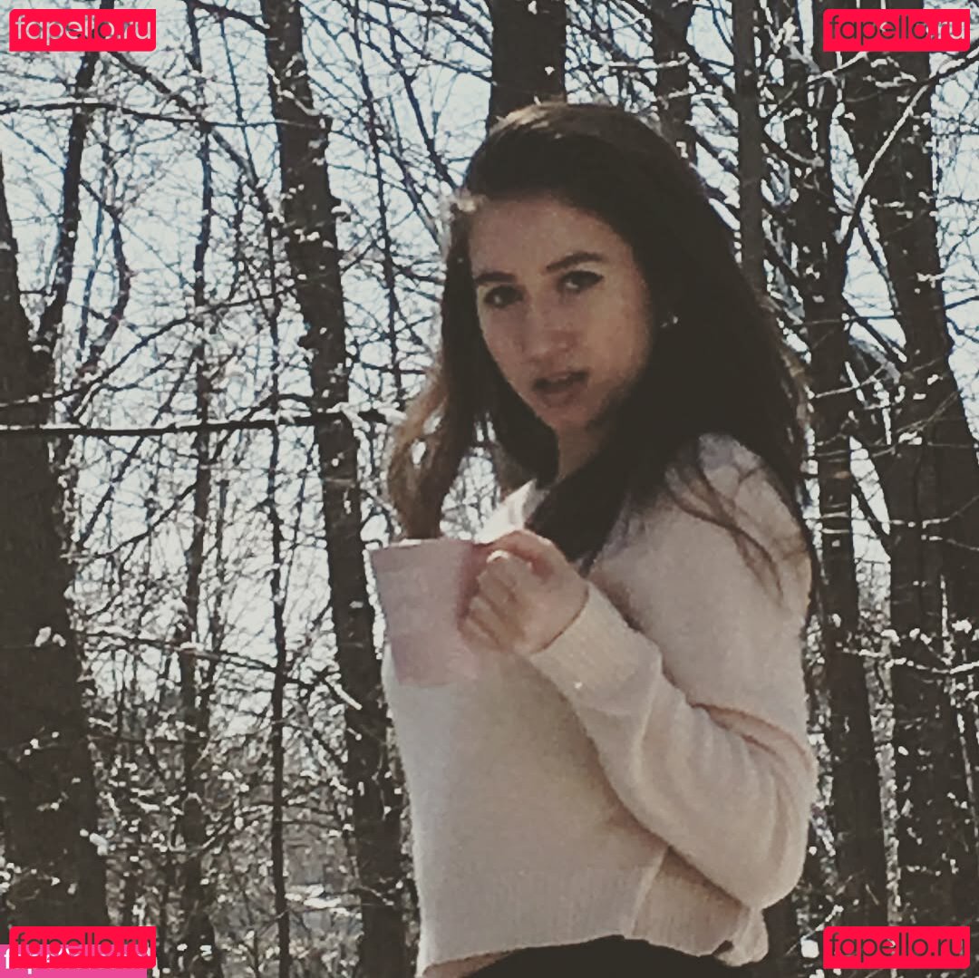 Jackie Cass / jackie_ina_box Onlyfans Photo Gallery 