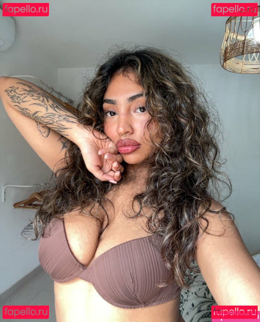 FiOnee / fprine Nude Onlyfans Photo 24