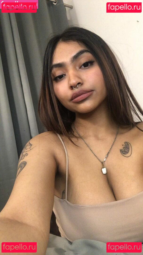 FiOnee / fprine Nude Onlyfans Photo 13