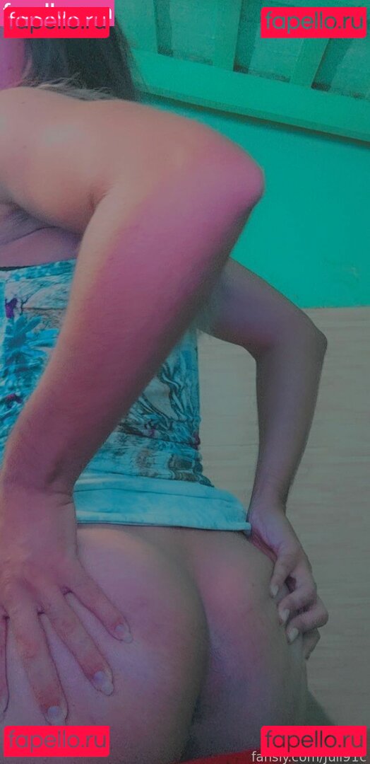 Juli91c / jlt91c Onlyfans Photo Gallery 