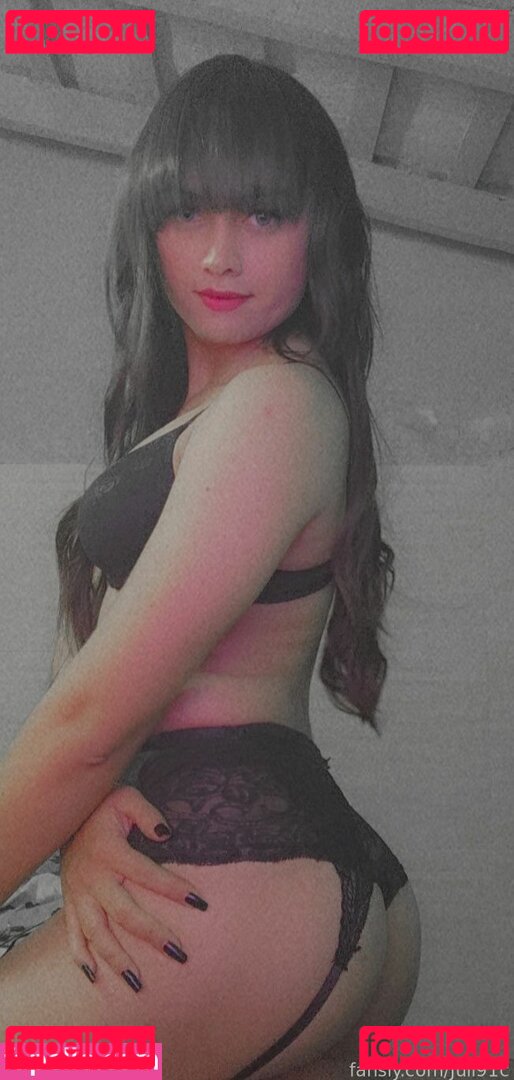 Juli91c / jlt91c Onlyfans Photo Gallery 