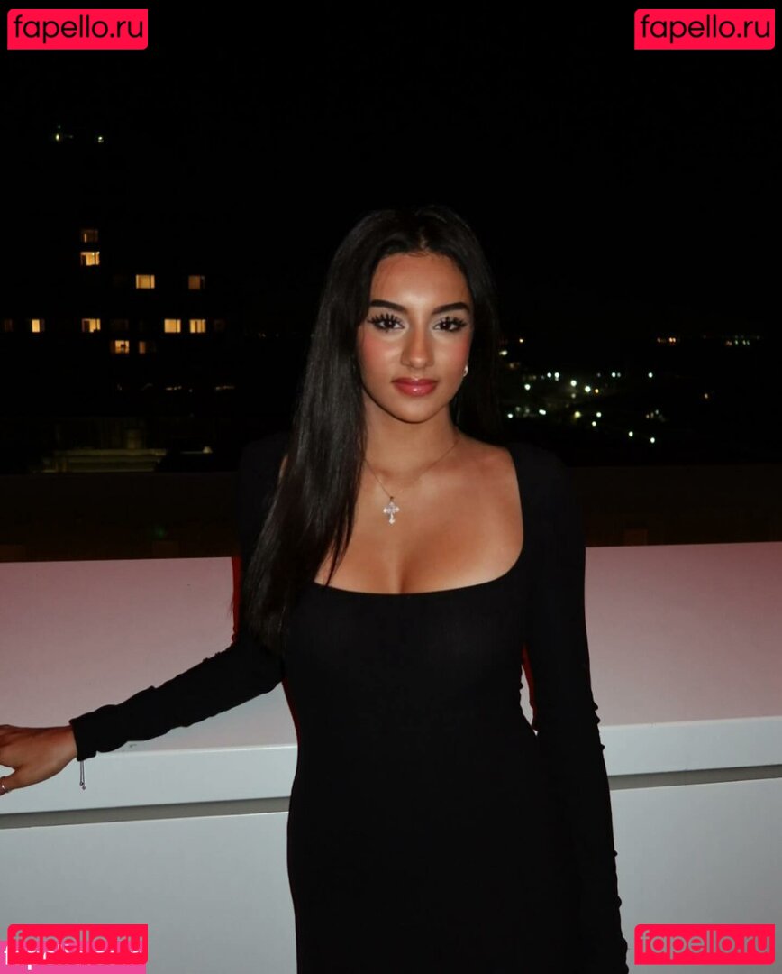 E11ysa / Ellysa Yagho / ellysa.yagho Onlyfans Photo Gallery 