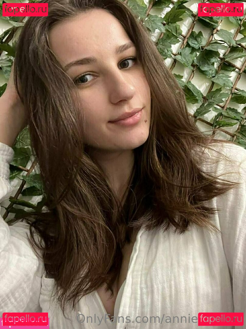 annie_cherry / annie_cherryy / https: / theanniecherry Onlyfans Photo Gallery 