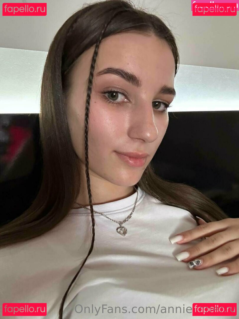 annie_cherry / annie_cherryy / https: / theanniecherry Onlyfans Photo Gallery 