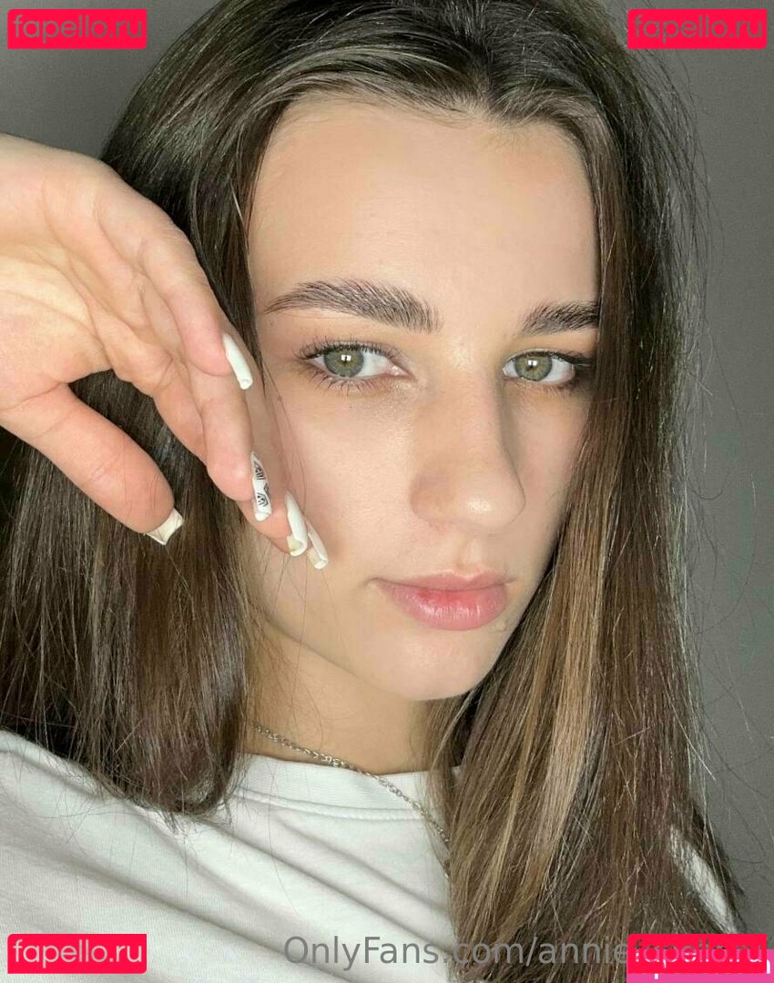 annie_cherry / annie_cherryy / https: / theanniecherry Onlyfans Photo Gallery 