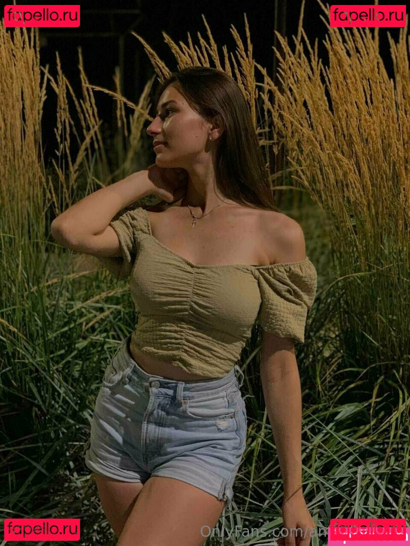 annie_cherry / annie_cherryy / https: / theanniecherry Onlyfans Photo Gallery 