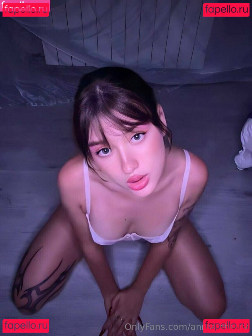 annie_cherry / annie_cherryy / https: / theanniecherry Onlyfans Photo Gallery 