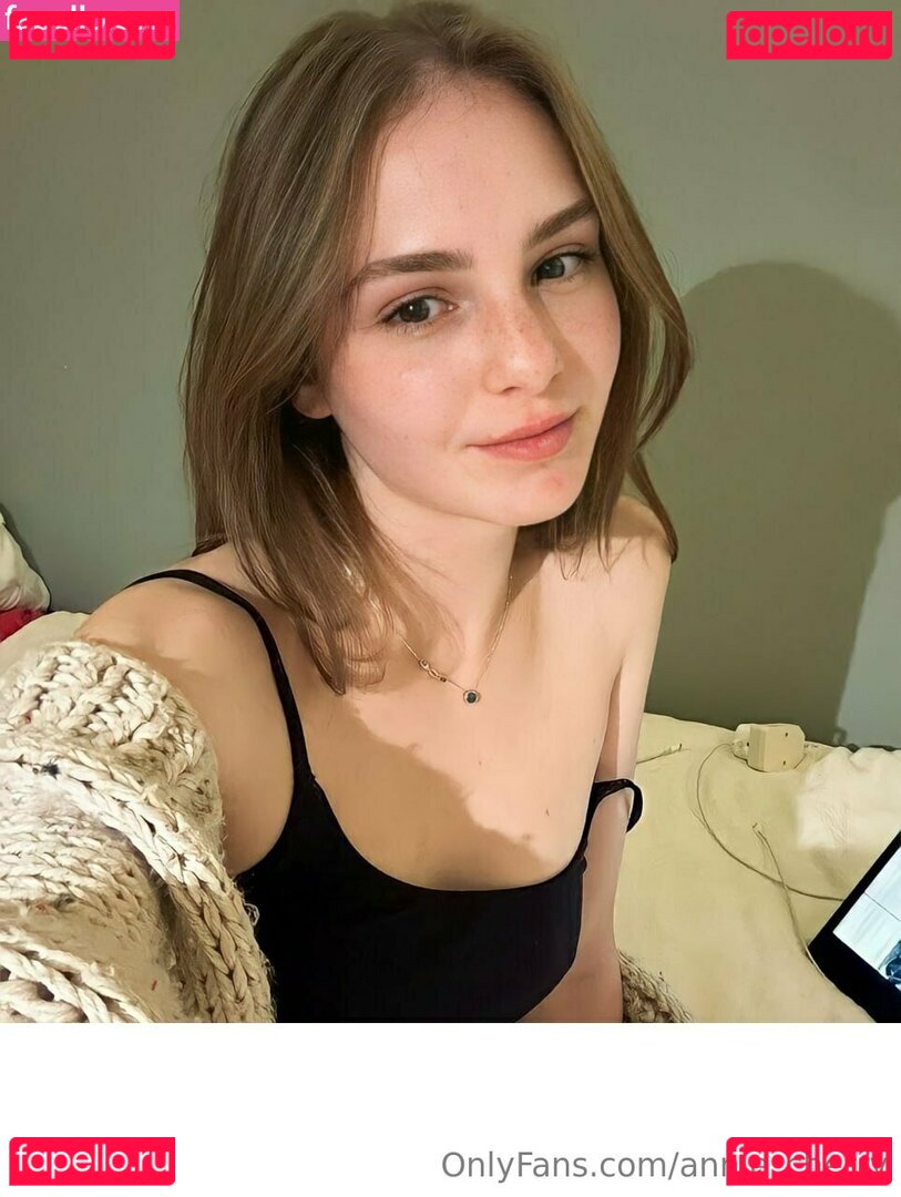annie_cherry / annie_cherryy / https: / theanniecherry Onlyfans Photo Gallery 