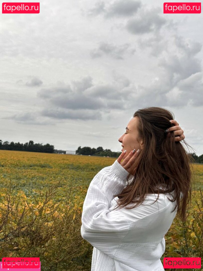 annie_cherry / annie_cherryy / https: / theanniecherry Onlyfans Photo Gallery 