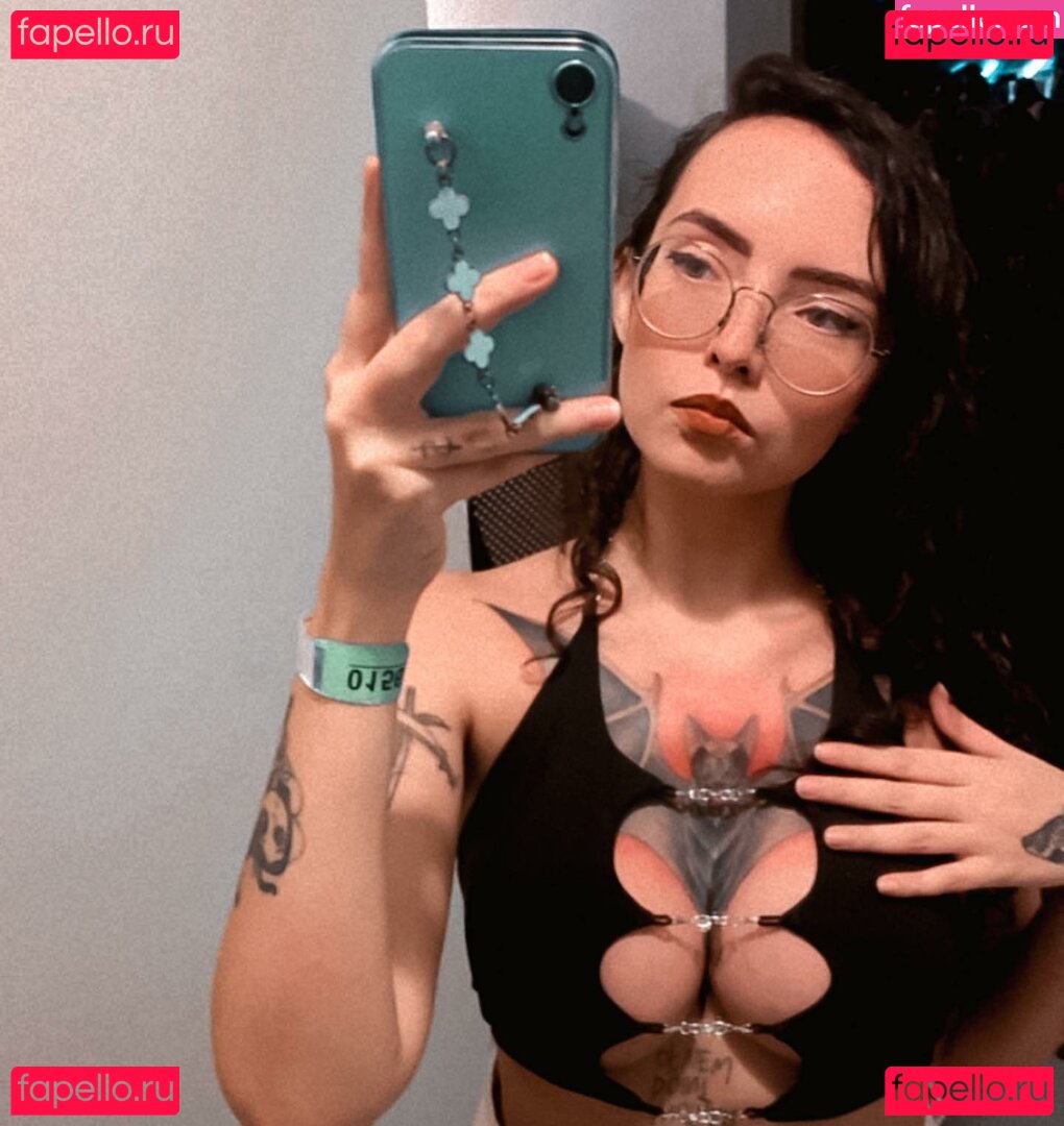 Electrahearth / lyagri Onlyfans Photo Gallery 