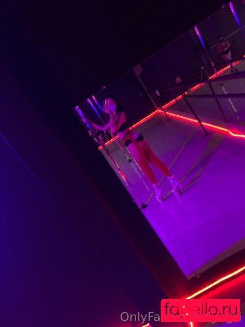 Electrahearth / lyagri Nude Onlyfans Photo 29