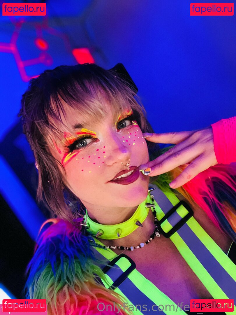 fen.allard / fen_allard Onlyfans Photo Gallery 