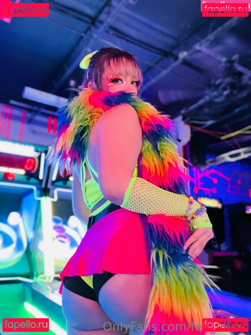 fen.allard / fen_allard Onlyfans Photo Gallery 