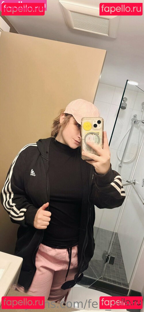 fen.allard / fen_allard Onlyfans Photo Gallery 