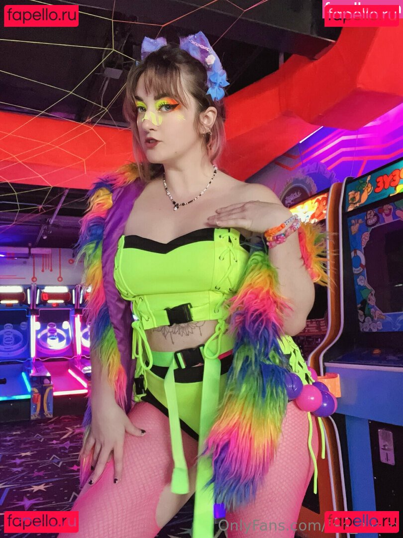 fen.allard / fen_allard Onlyfans Photo Gallery 