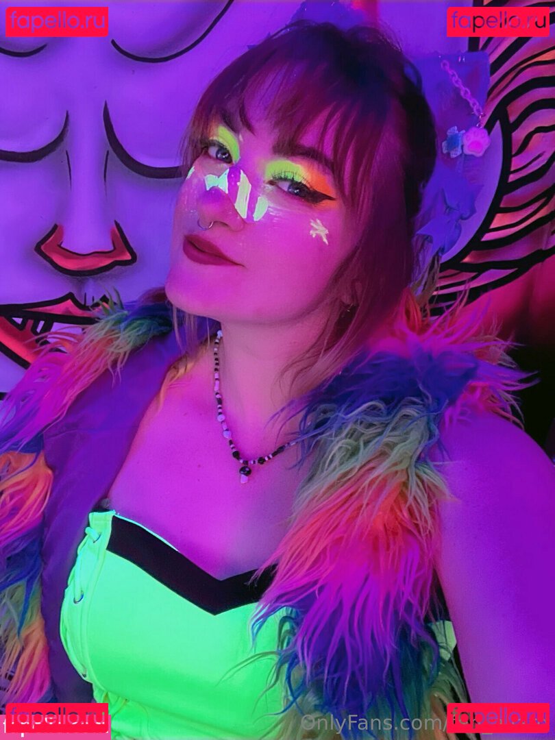 fen.allard / fen_allard Onlyfans Photo Gallery 