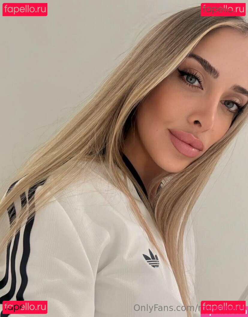 maryfoxxo / officialmariefoxx Onlyfans Photo Gallery 