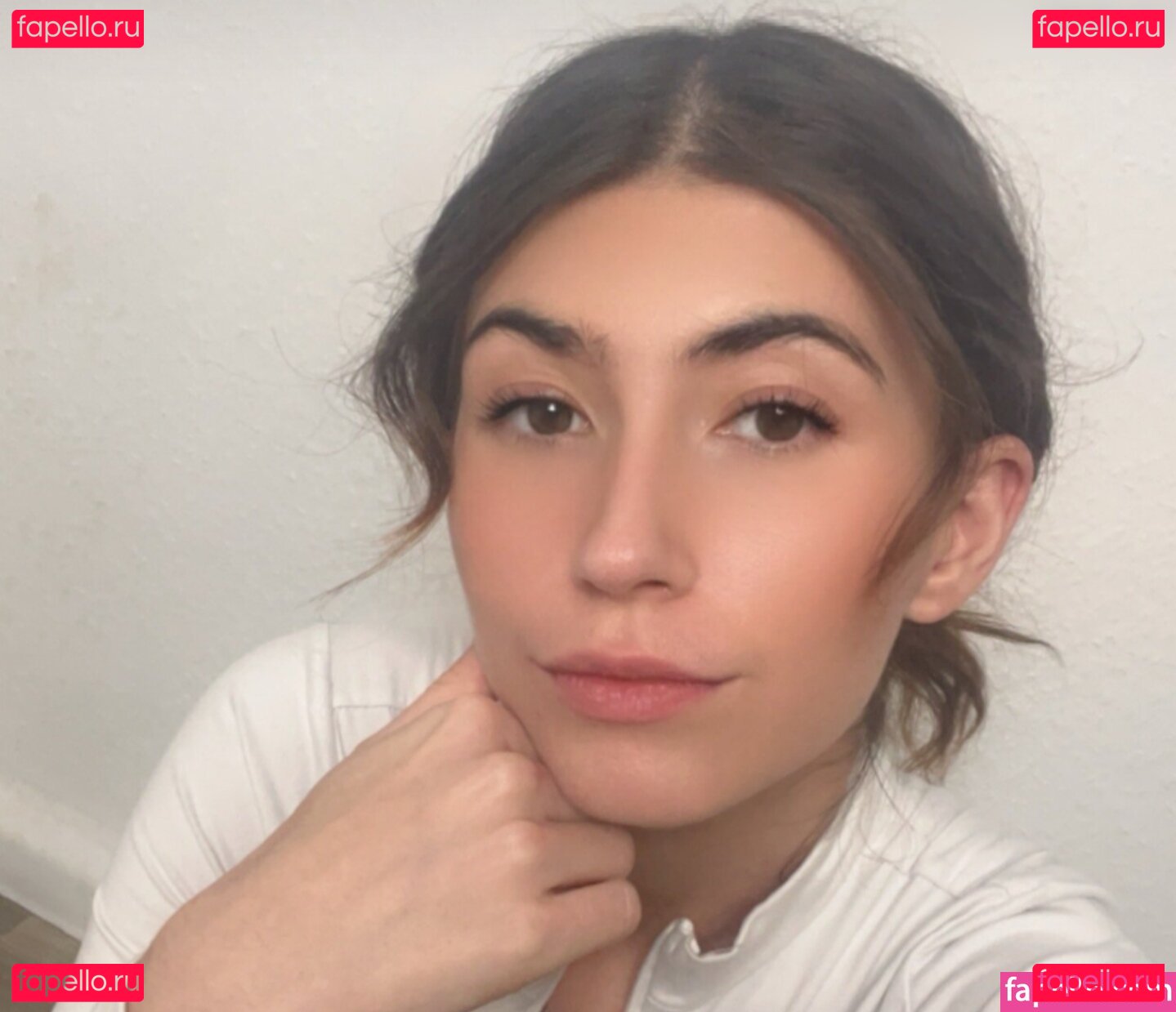 Elenafee / elenafee_ / feelenaa Onlyfans Photo Gallery 