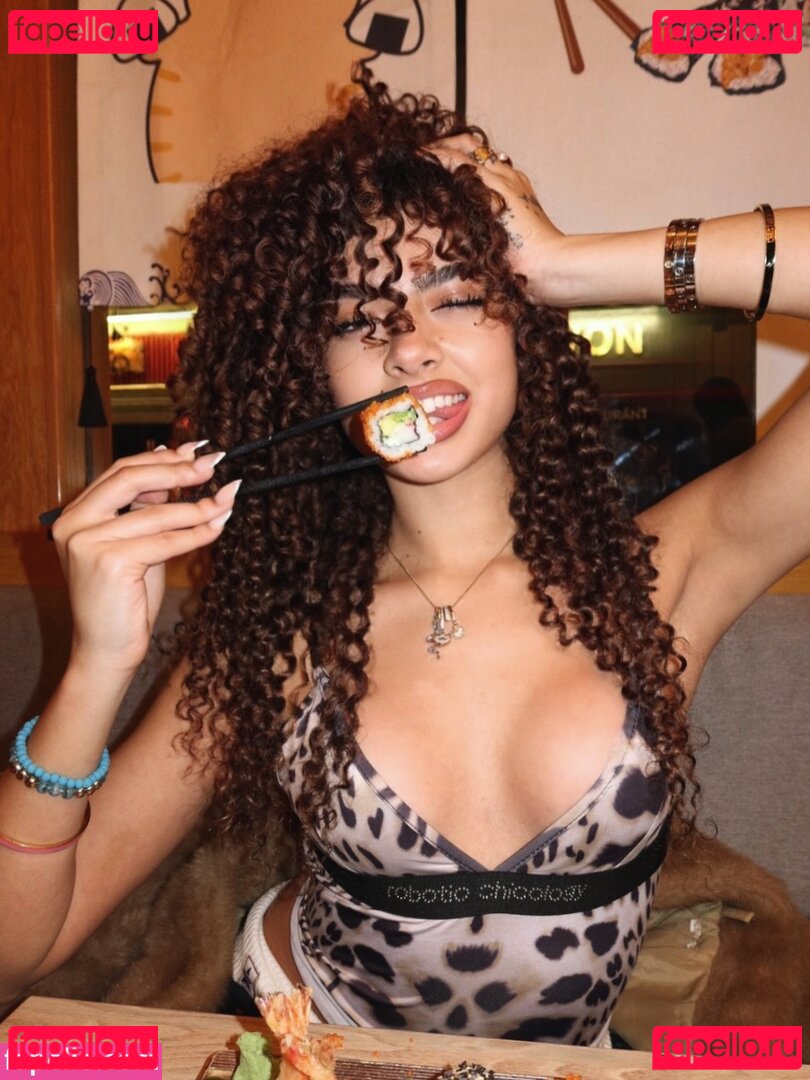 Jena / jenavivre / u7ena / v7ena Nude Onlyfans Photo 5