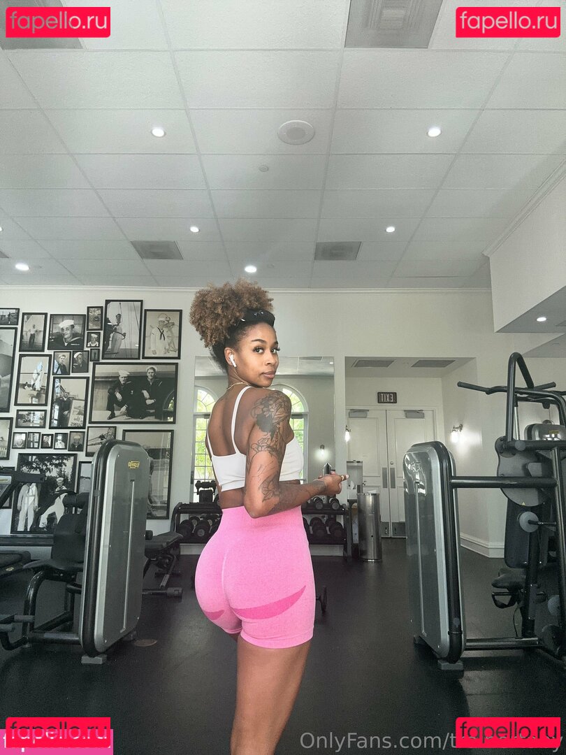 TABY / b.cheeksbytab / trainertaby Onlyfans Photo Gallery 