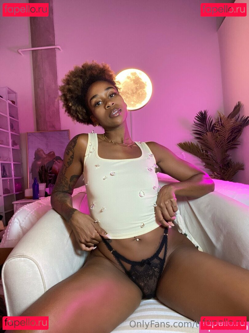 TABY / b.cheeksbytab / trainertaby Onlyfans Photo Gallery 