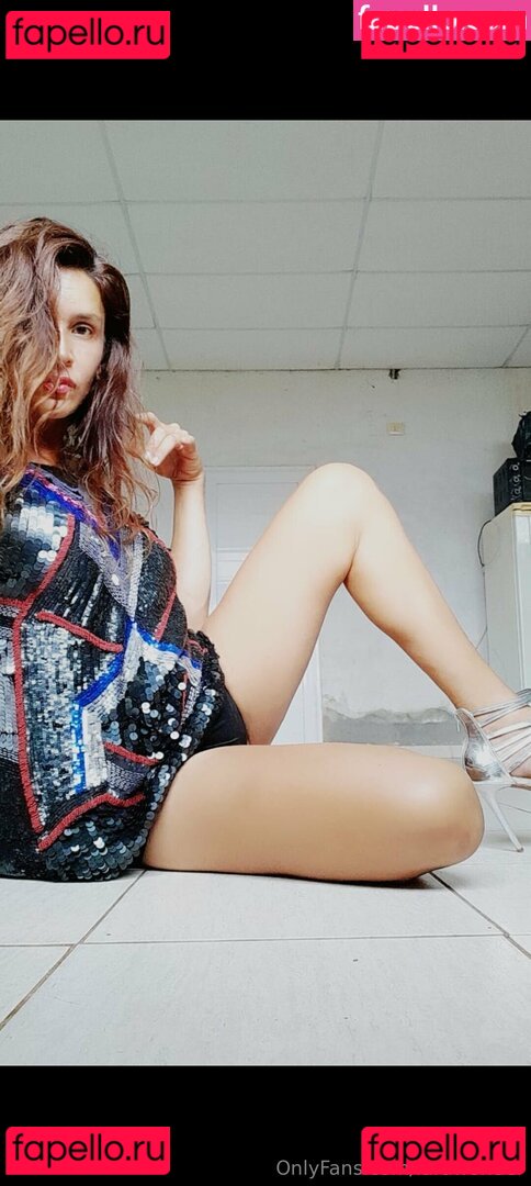 larawonder Nude Onlyfans Photo 7