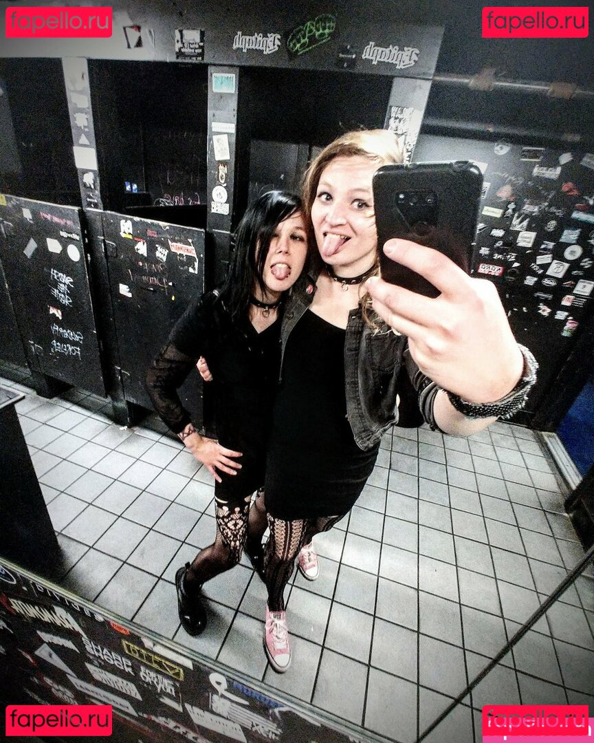 wreckmyshit Onlyfans Photo Gallery 