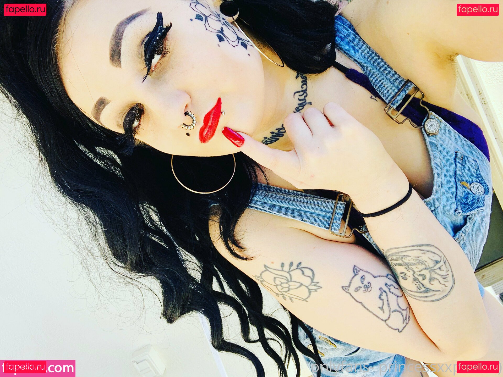 knockedloosehc / knockedxloose Onlyfans Photo Gallery 