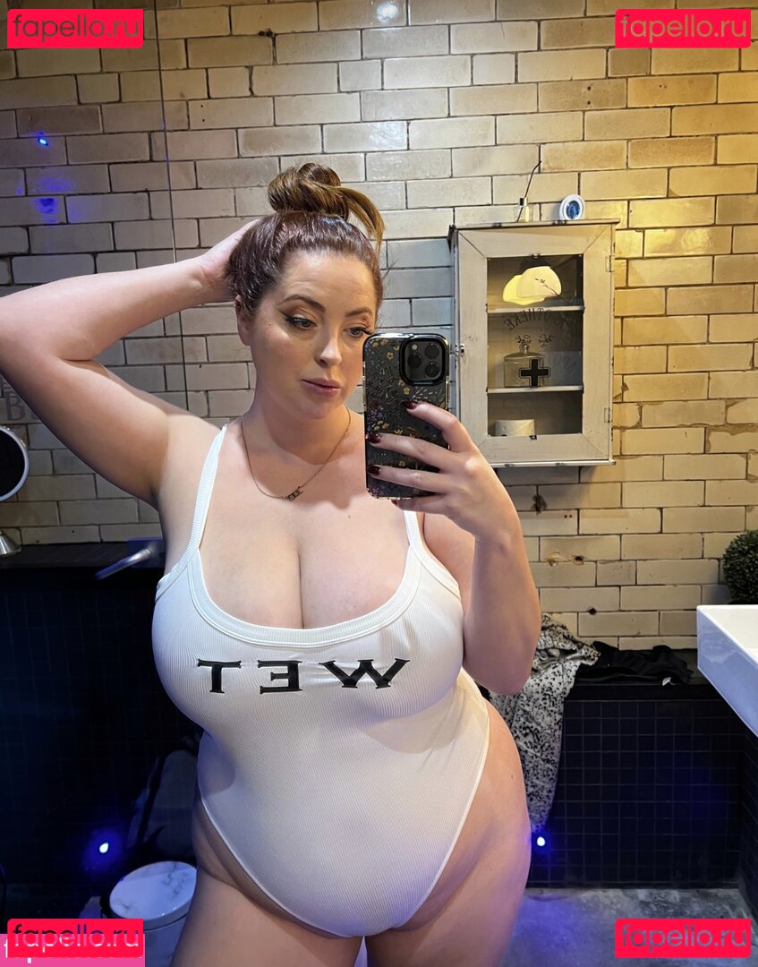 Lucy Vixen / LucyVixen Onlyfans Photo Gallery 
