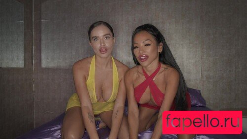 June Lovejoy / junelovejoy / junelovejoyy Onlyfans Photo Gallery 