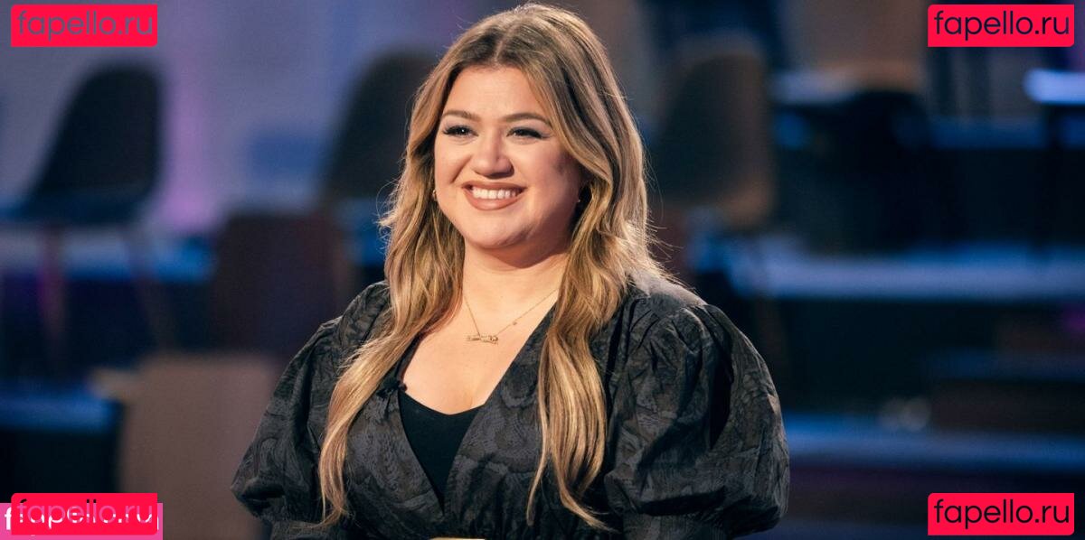 Kelly Clarkson / kellyclarkson Onlyfans Photo Gallery 