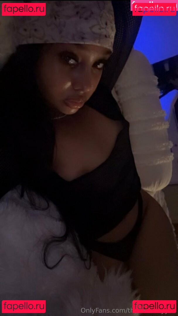 therealmayyaa Nude Onlyfans Photo 37