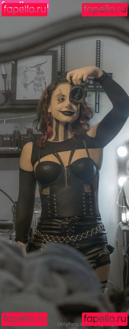 itsrileywoods / rileywoods.tv Onlyfans Photo Gallery 