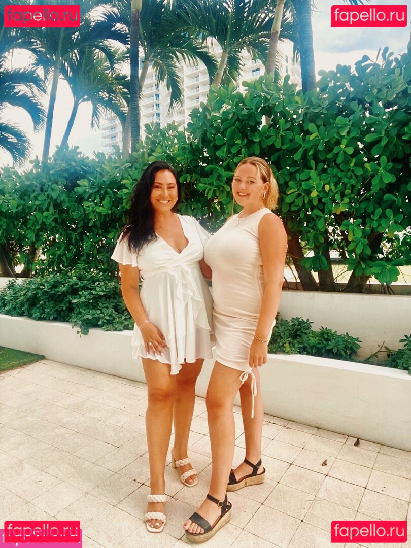 Olivia H / h.olivia.h / thee_olivia Onlyfans Photo Gallery 