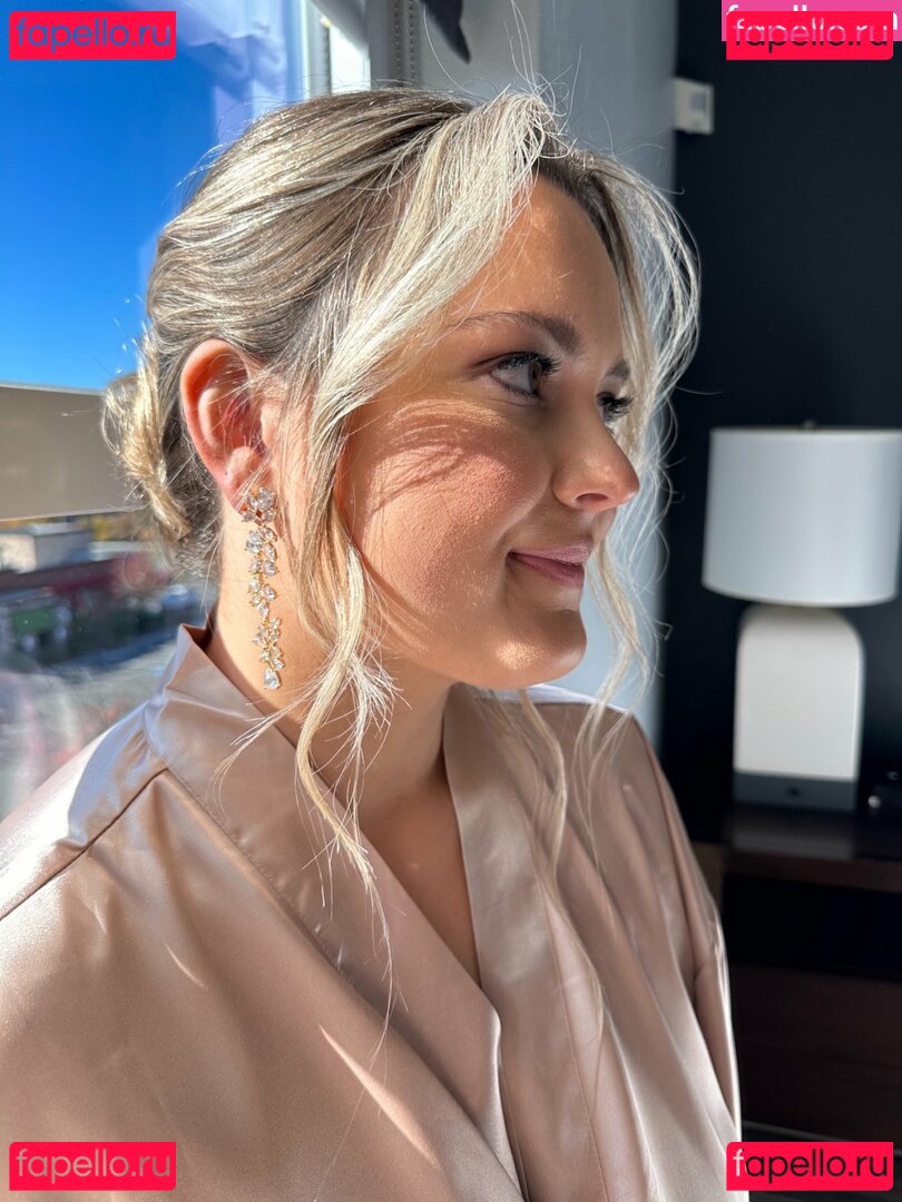 Olivia H / h.olivia.h / thee_olivia Onlyfans Photo Gallery 