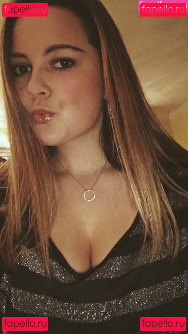 Olivia H / h.olivia.h / thee_olivia Onlyfans Photo Gallery 