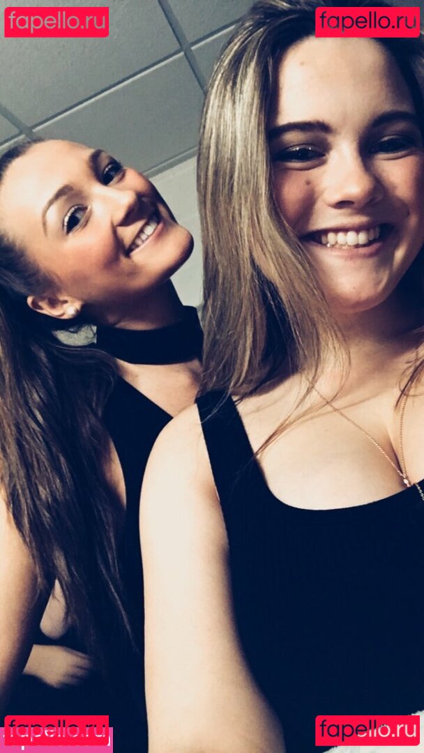 Olivia H / h.olivia.h / thee_olivia Onlyfans Photo Gallery 